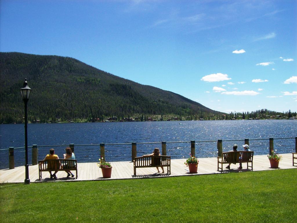 Western Riviera Lakeside Lodging Гранд-Лейк Номер фото