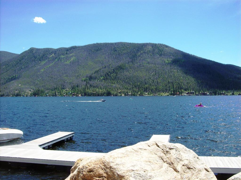 Western Riviera Lakeside Lodging Гранд-Лейк Номер фото